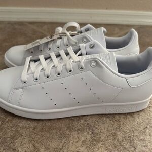 adidas men’s Stan Smith originals White Sneakers (11.5)